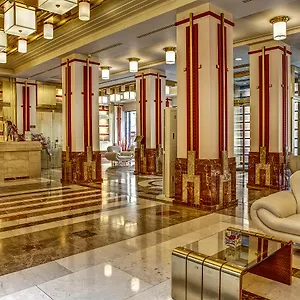 Hotel Majestic Plaza